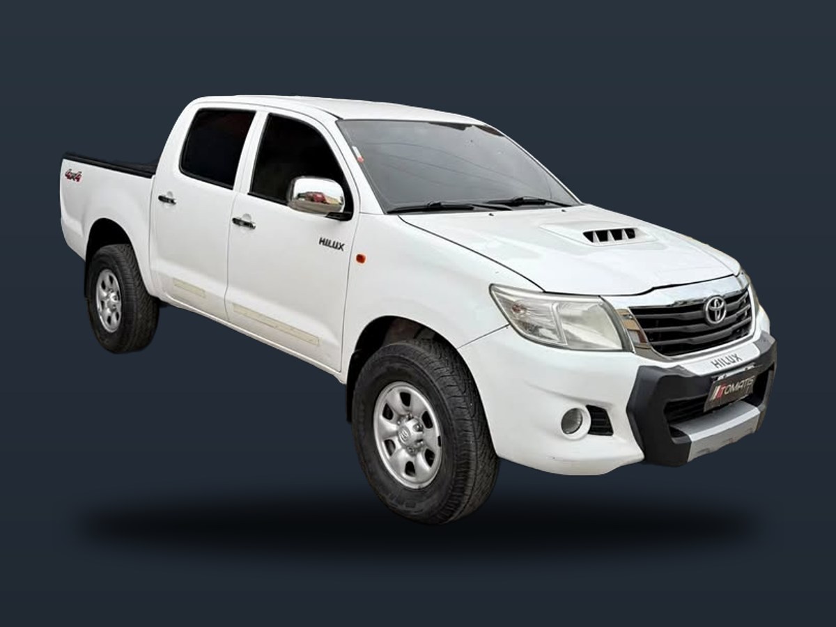 Toyota Hilux DX 2.5 4x4 2014